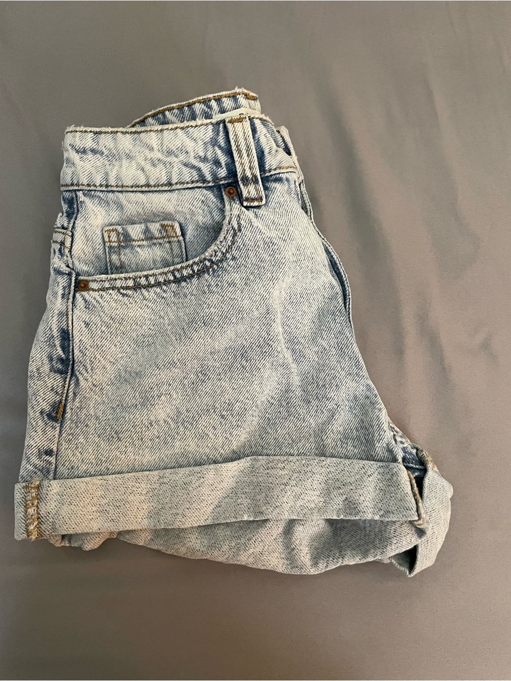 PacSun Light Wash Rolled Hem Denim Shorts
